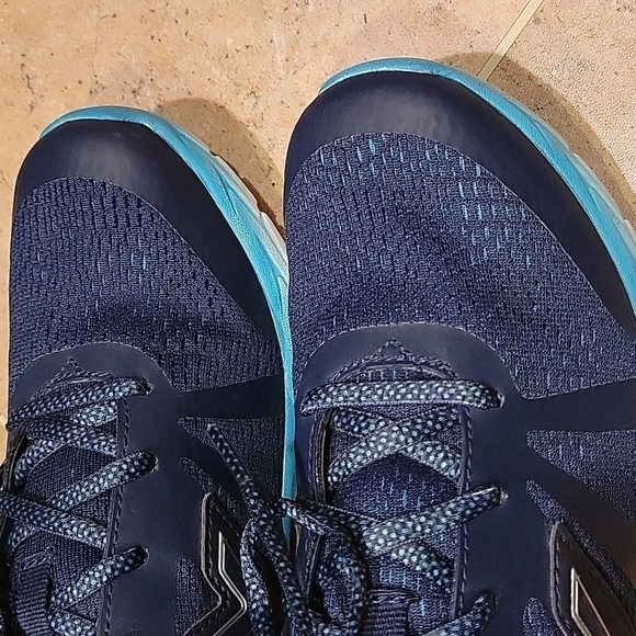 VIONIC Miles Walking Shoe Sneaker Orthotic Arch Support - Picture 6 of 10